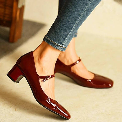 LM | Shoes with shiny block heel