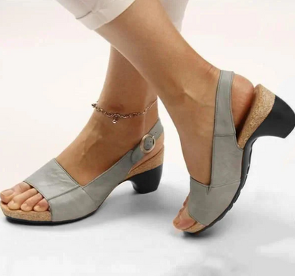LM | Open slingback sandals with block heel